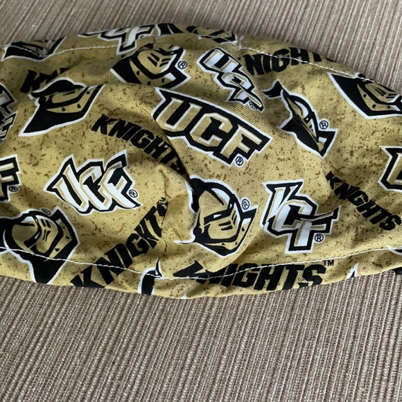 NEW Handmade UCF Face Mask - Picture 2 of 6